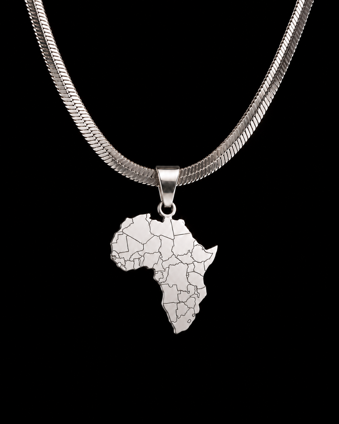 SILVER AFRICA NECK