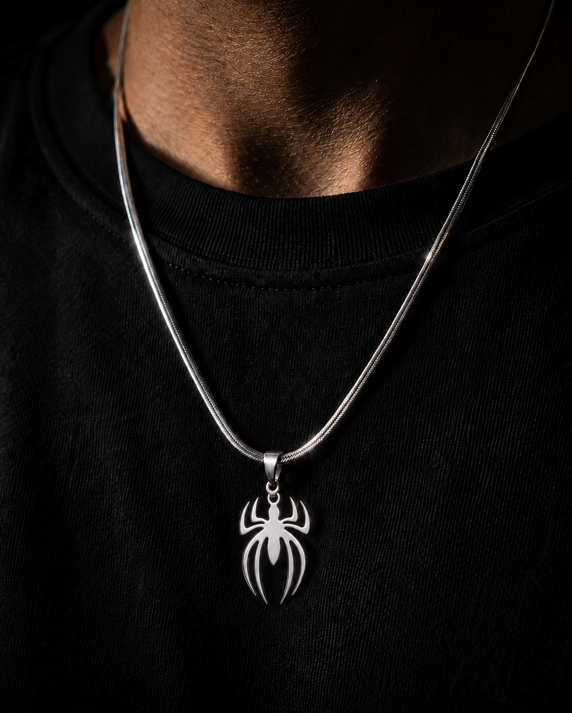 SPIDER NECK