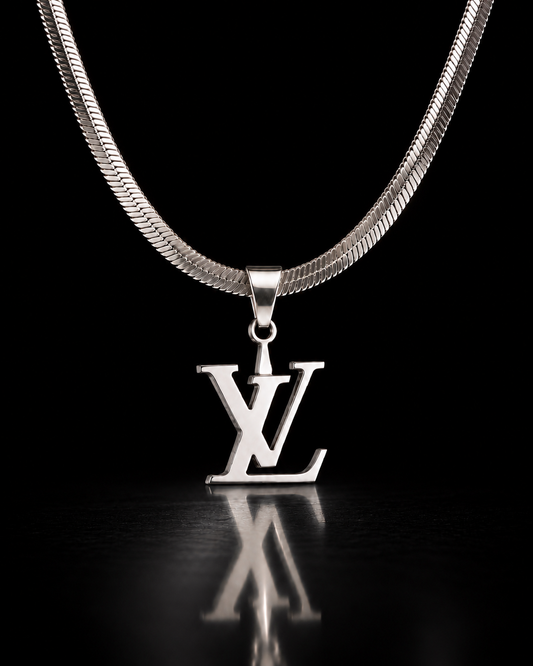 MONOGRAM NECK