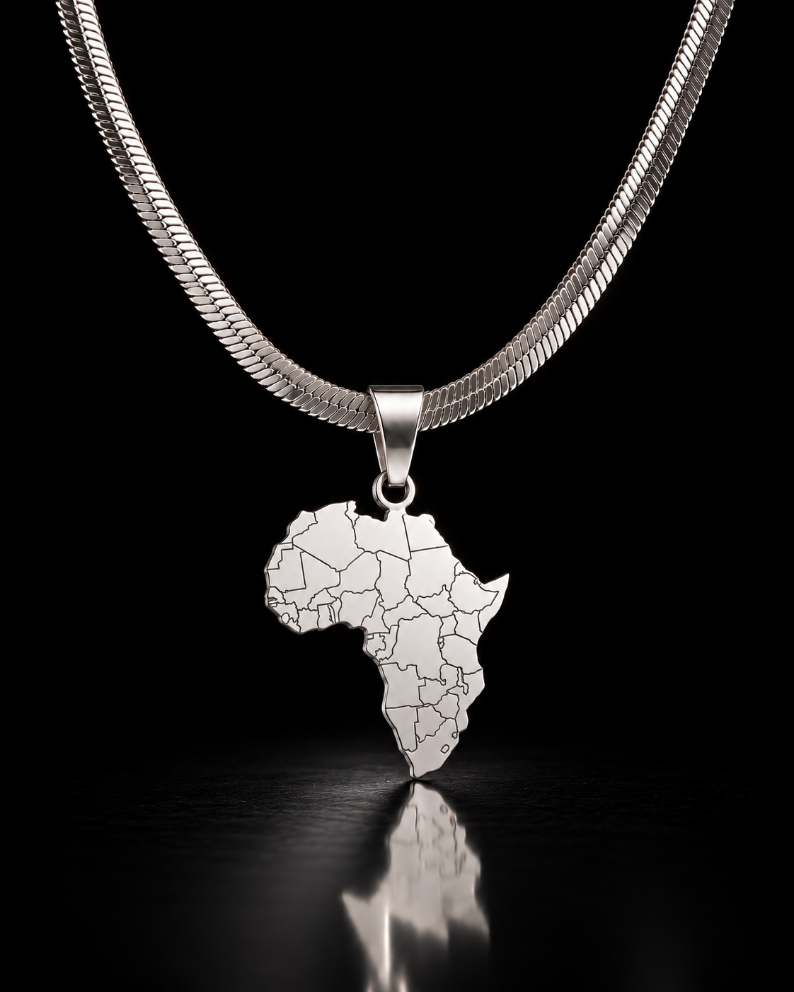 SILVER AFRICA NECK