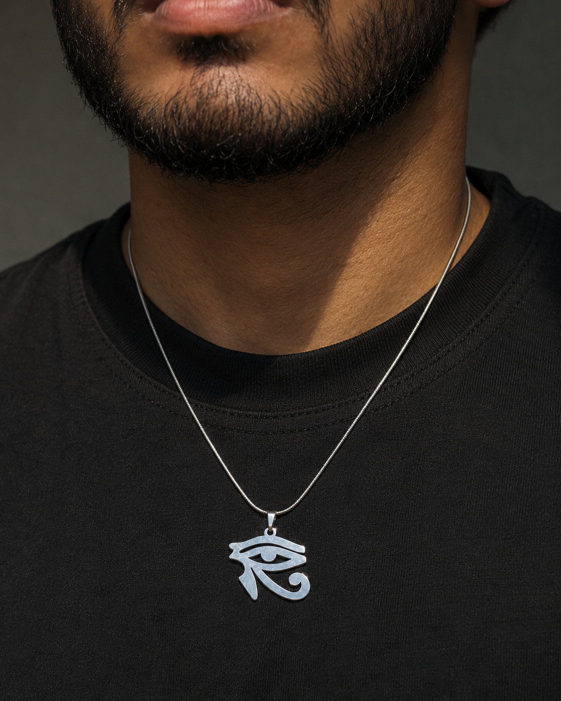 EYE OF HORUS NECK