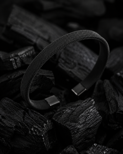 BLACK MESH BRACELET