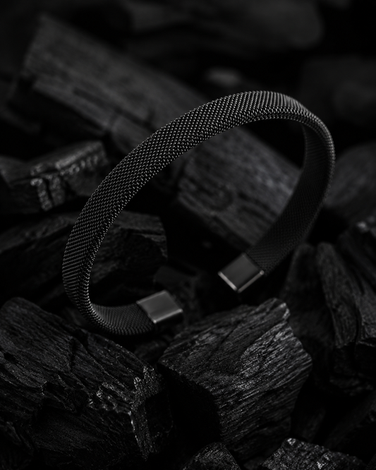BLACK MESH BRACELET