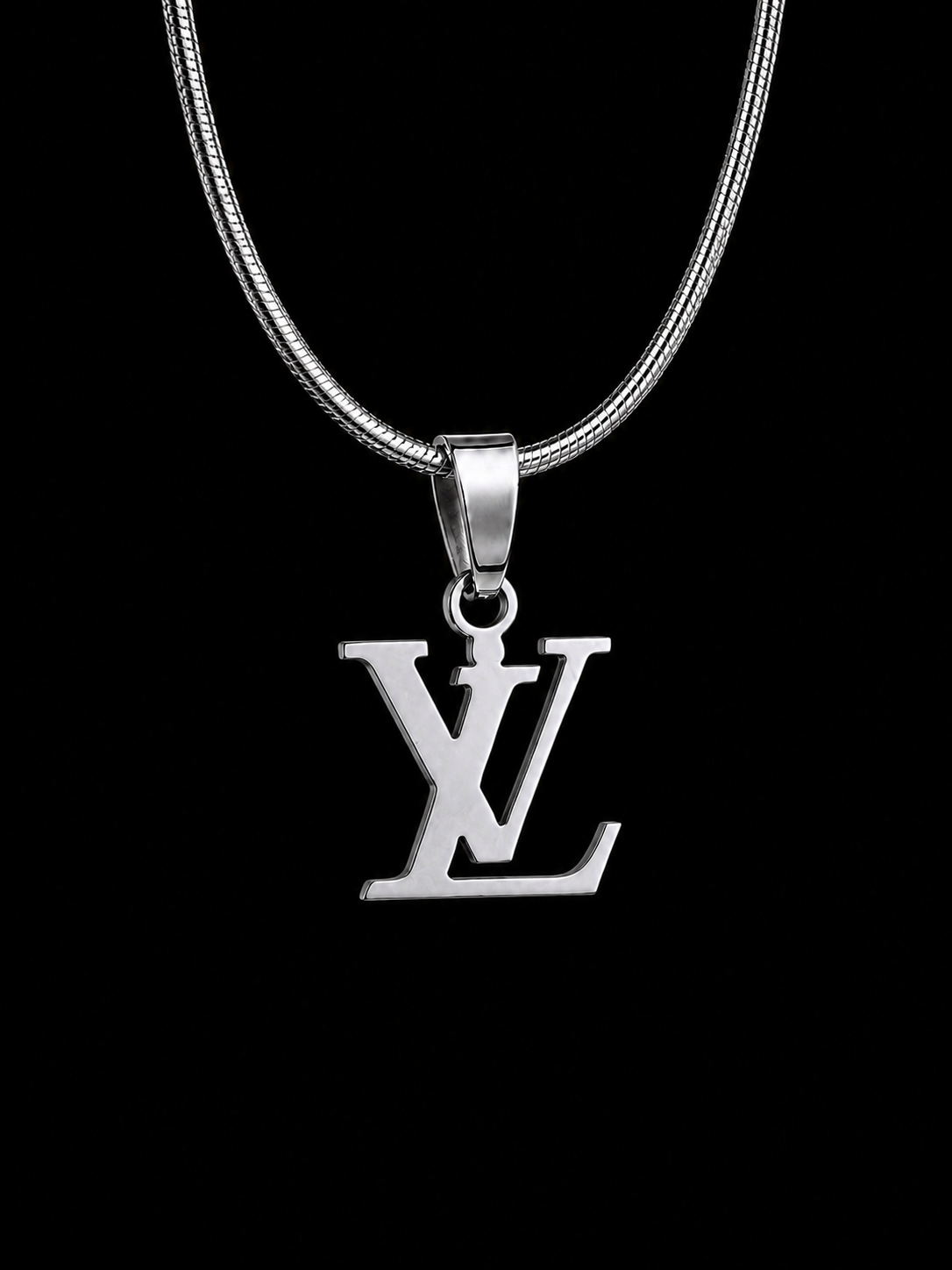 LV NECK