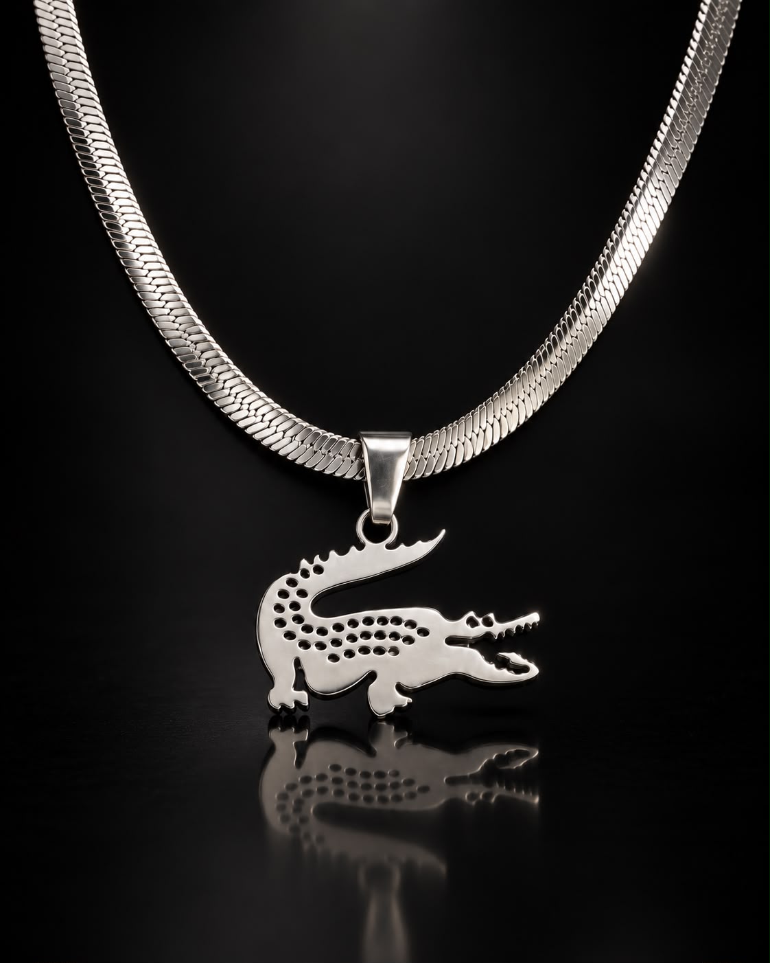 SILVER CROC NECK