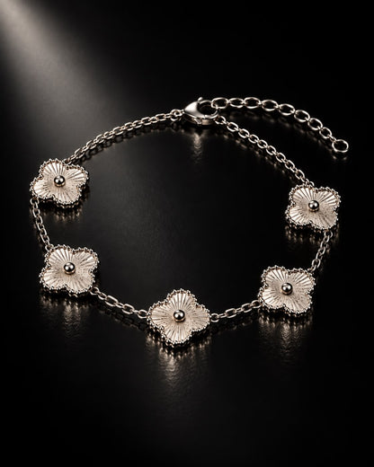 SILVER CLOVER BRACELET