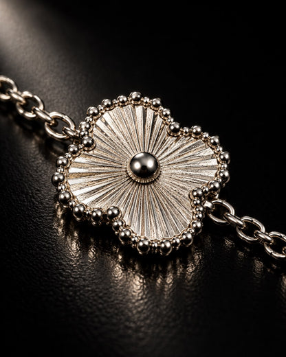 SILVER CLOVER BRACELET