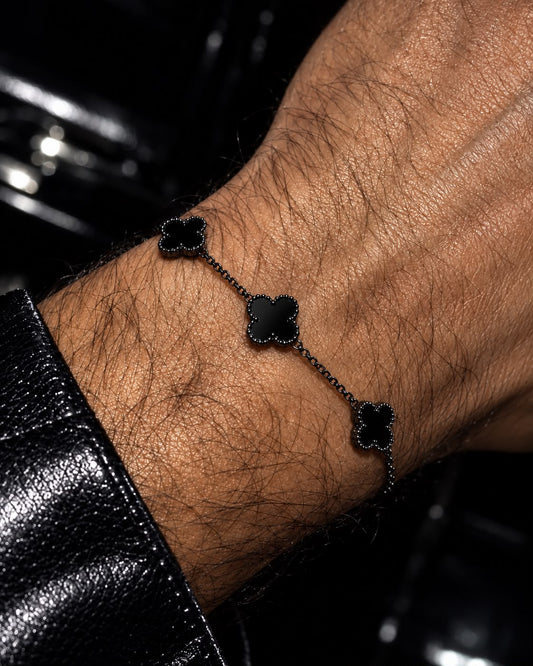 BLACK CLOVER BRACELET